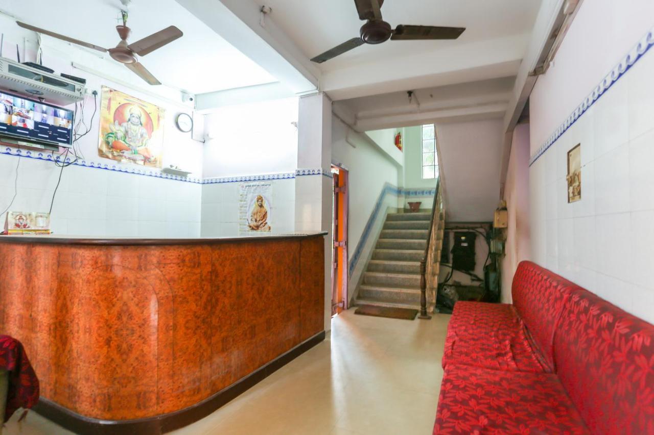 Oyo 73902 Vyttila Residency Hotel Kochi Eksteriør billede